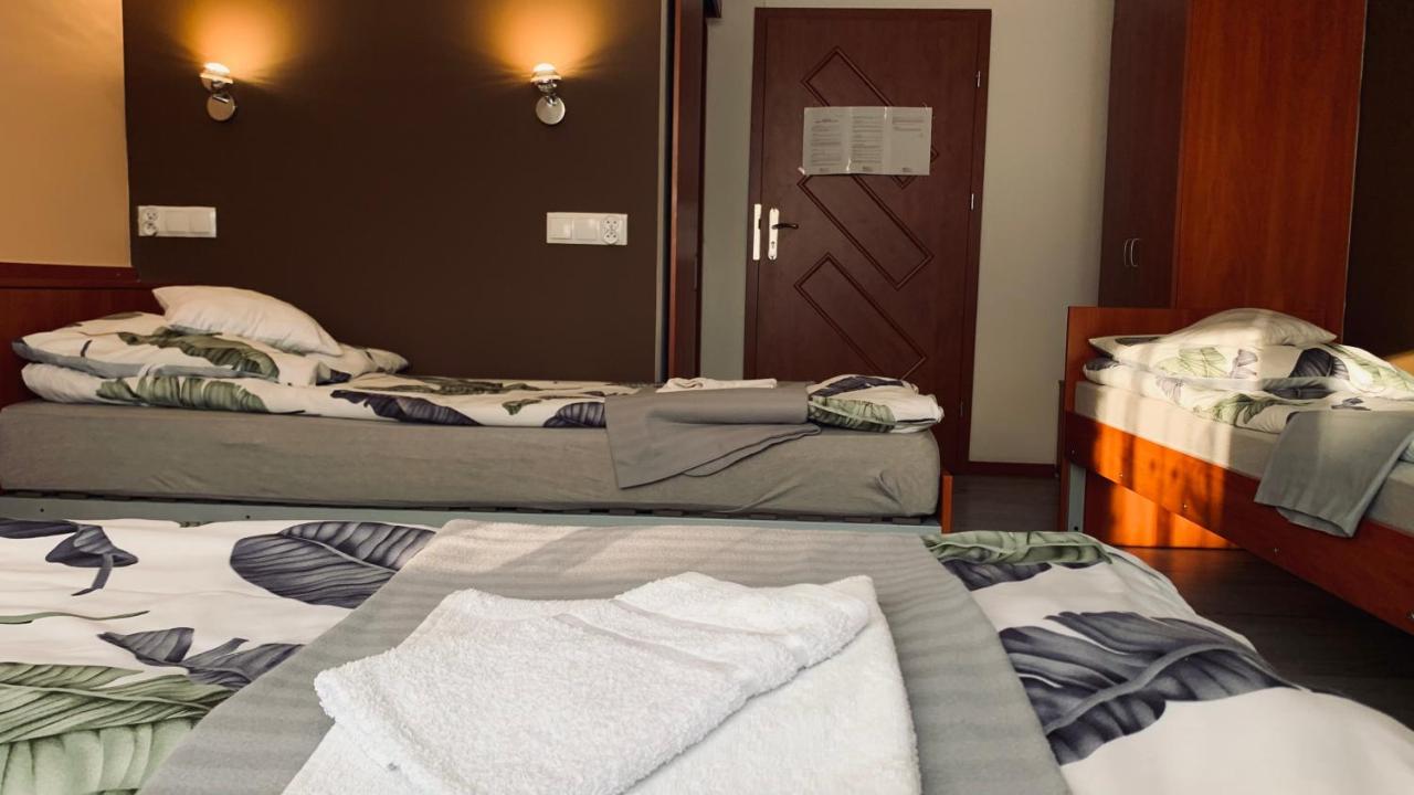 Bed and Breakfast Bianco - Pokoje Noclegowe Ченстохова Экстерьер фото